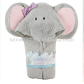 Newborn / Infant Kapuzenhandtuch - Der Elefant mit runden Augen, aus weichem und saugfähigem 100% Baumwolle Terry
